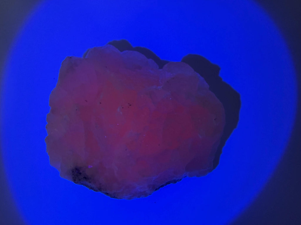 Incredible UV reaction Mangano Calcite, natural minerals souvenir crystal,collection stone Home decor minerals gift Androvo mine Bulgaria