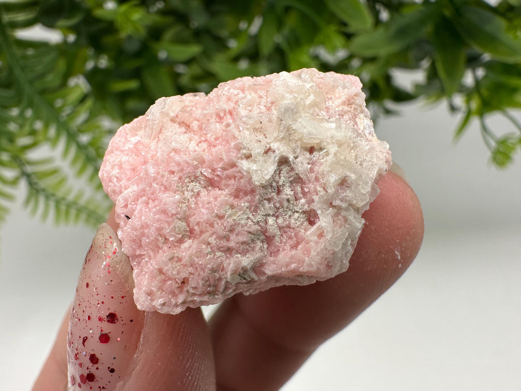 Pink Rhodochrosite Crystal: Starnica Mine, Bulgaria, Home Decor