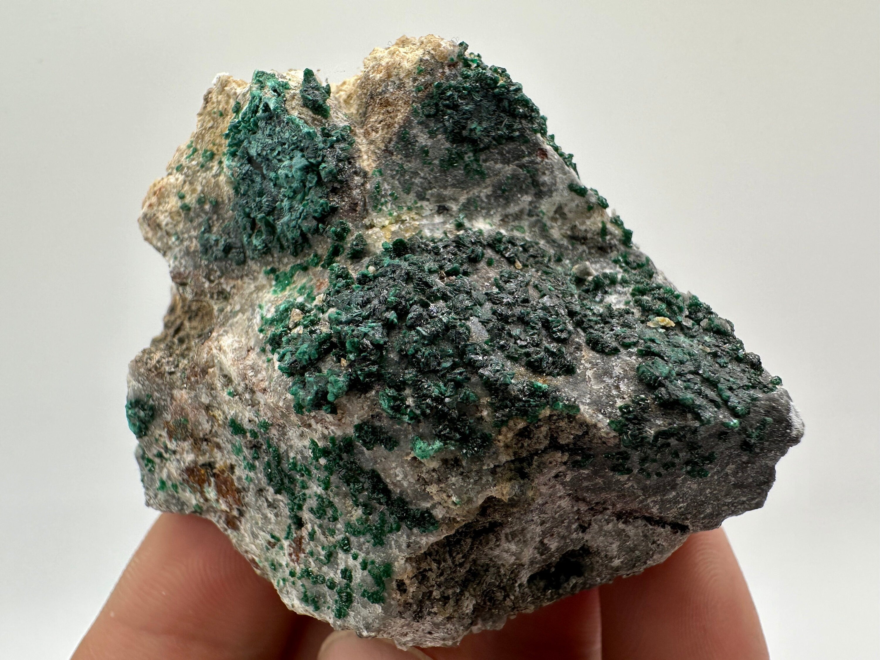 Green Polished Malachite Crystal from Congo, Mineral Specimen (6.5/4.5/4.5cm)