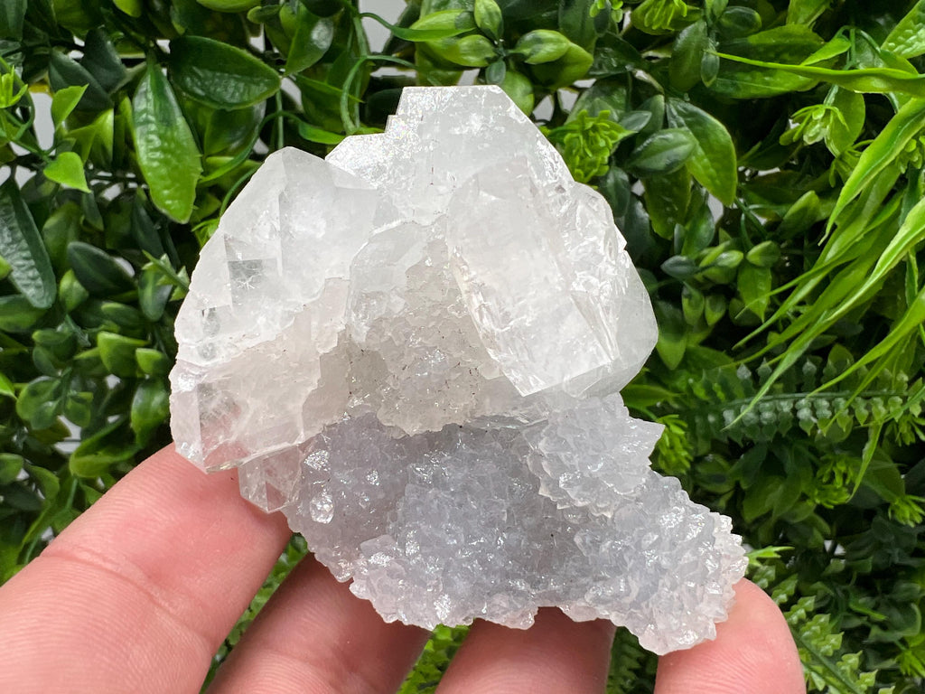 STUNNING Transparent Apophyllite on Chalcedony,natural, collection minerals specimen,India Minerals,Crystal, Stone Mineral Specimens India