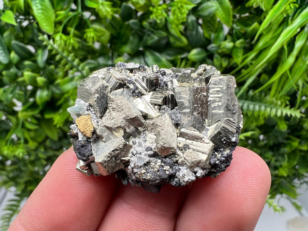Golden Pyrite,Sphalerite from 9th September mine,Madan,Bulgaria,natural,collectible mineral specimen,home decor crystal,Pyrite cluster,
