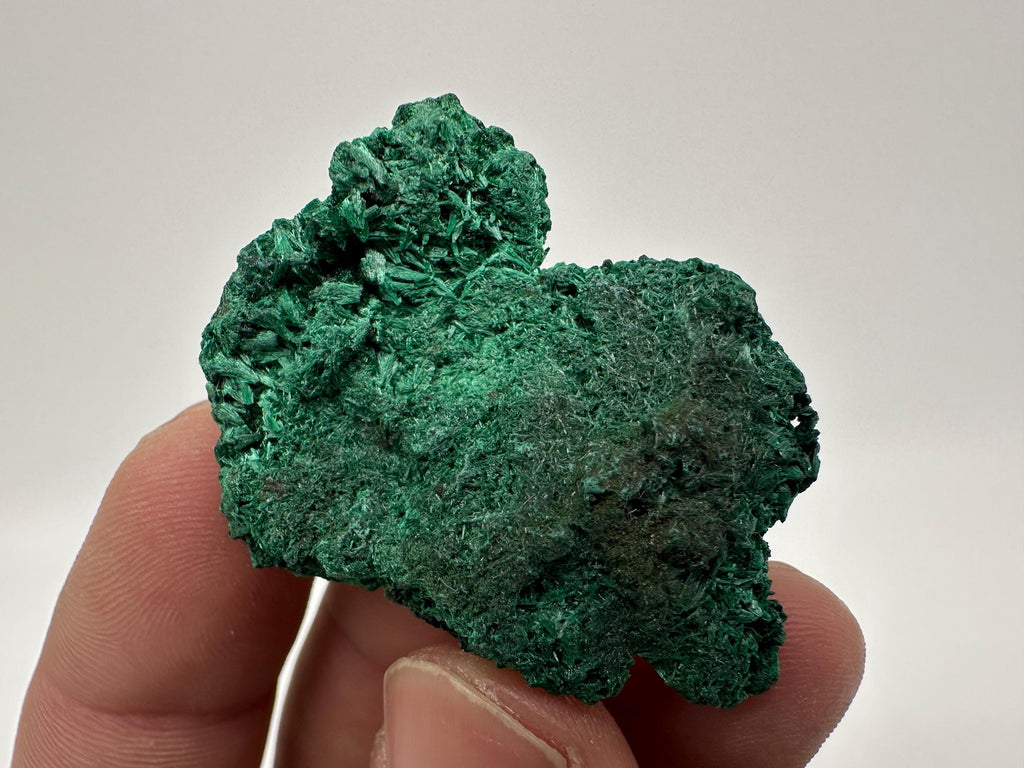 Green Polished Malachite Crystal from Congo (4.5/4cm)
