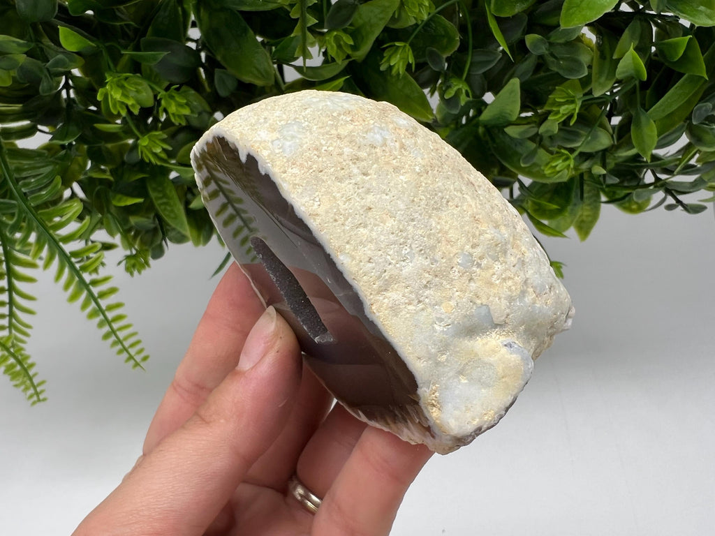 Natural Agate Geode, Druzy Quartz Crystal, Home Decor (287 grams)