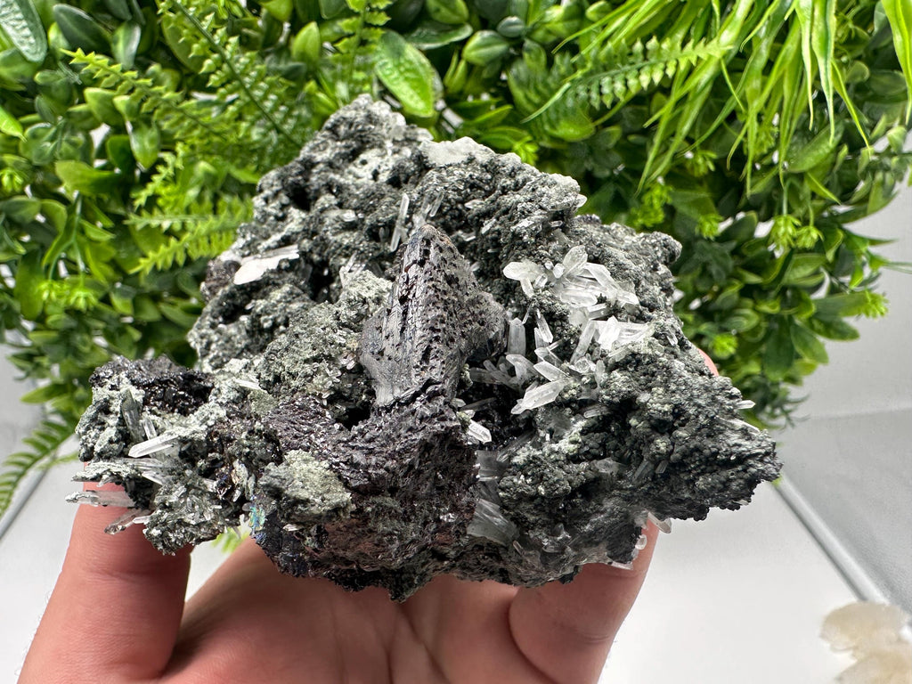 Lovely specimen Green Quartz inclusions Chlorite and Sphalerite/ Natural minerals/ Souvenir crystal gift minerals famous 9th September/Madan