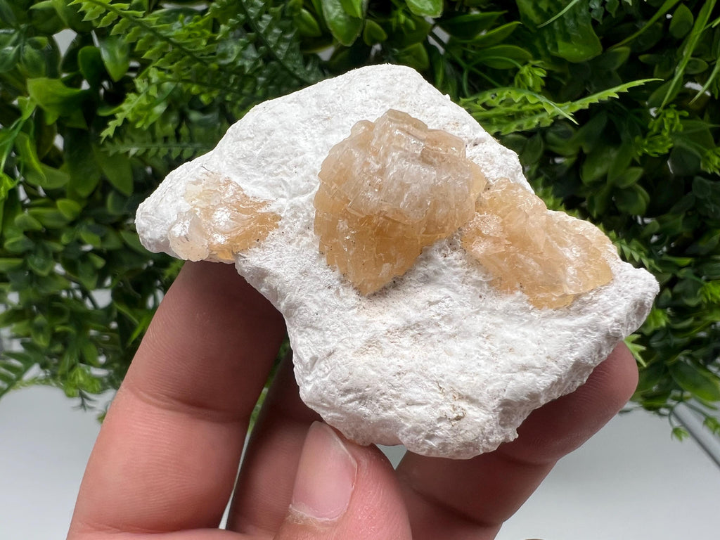 Rare Heulandite Apophyllite Cluster: Gold Minerals from Puna, India