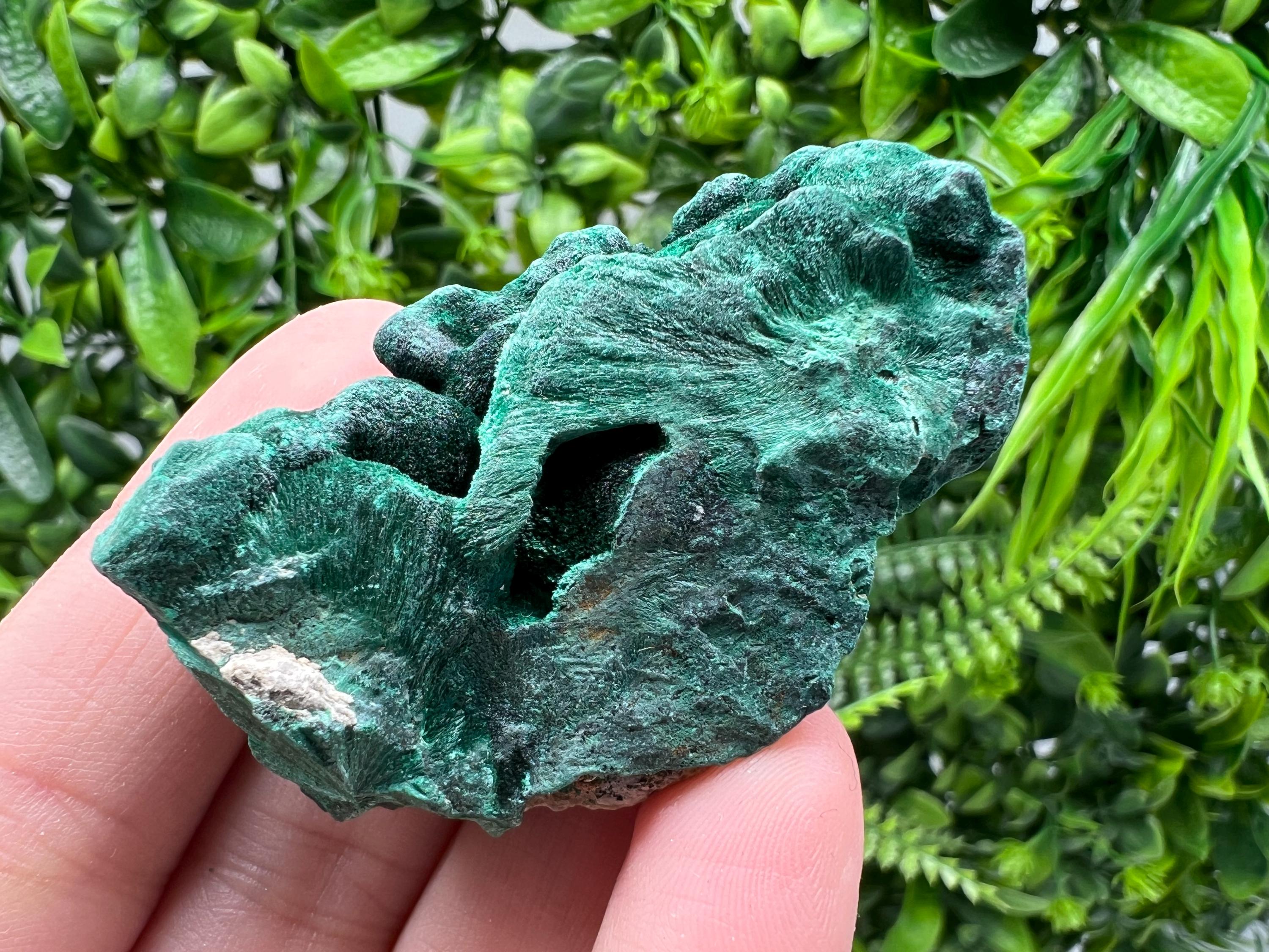 Malachite Crystal from Congo,Minerals,Crystals from Congo,Green Malachite, Malachite,Natural Malachite,Malachite Stone,Chakra, Specimens