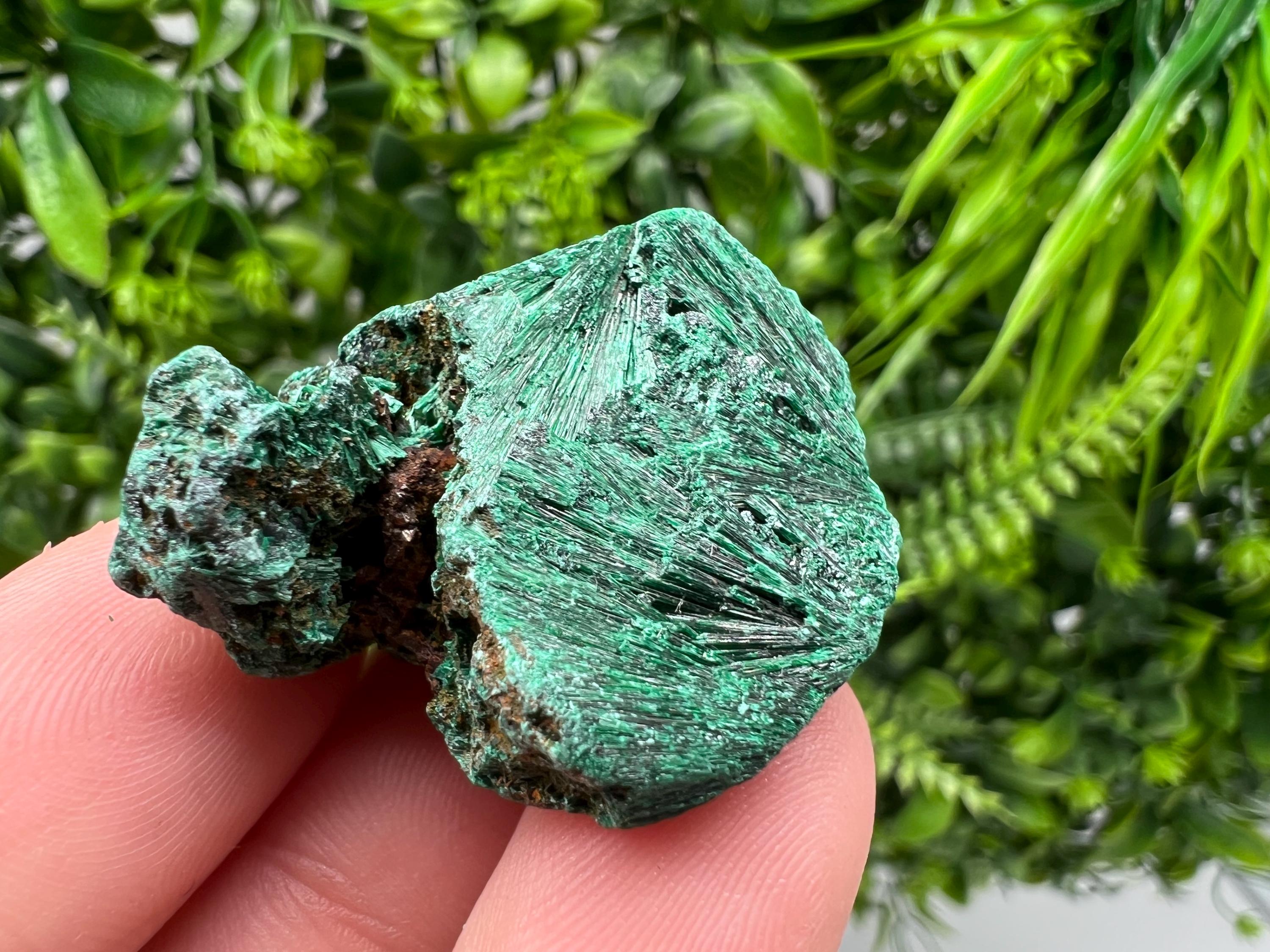 Malachite Crystal from Congo,Minerals,Crystals from Congo,Green Malachite, Malachite,Natural Malachite,Malachite Stone,Chakra, Specimens
