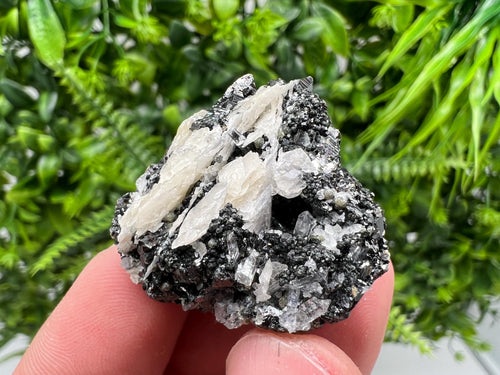 Aesthetic bigger Sphalerite whit Chlorite from Borieva mine Madan Bulgaria natural minerals souvenir crystal gift home decor stone rock