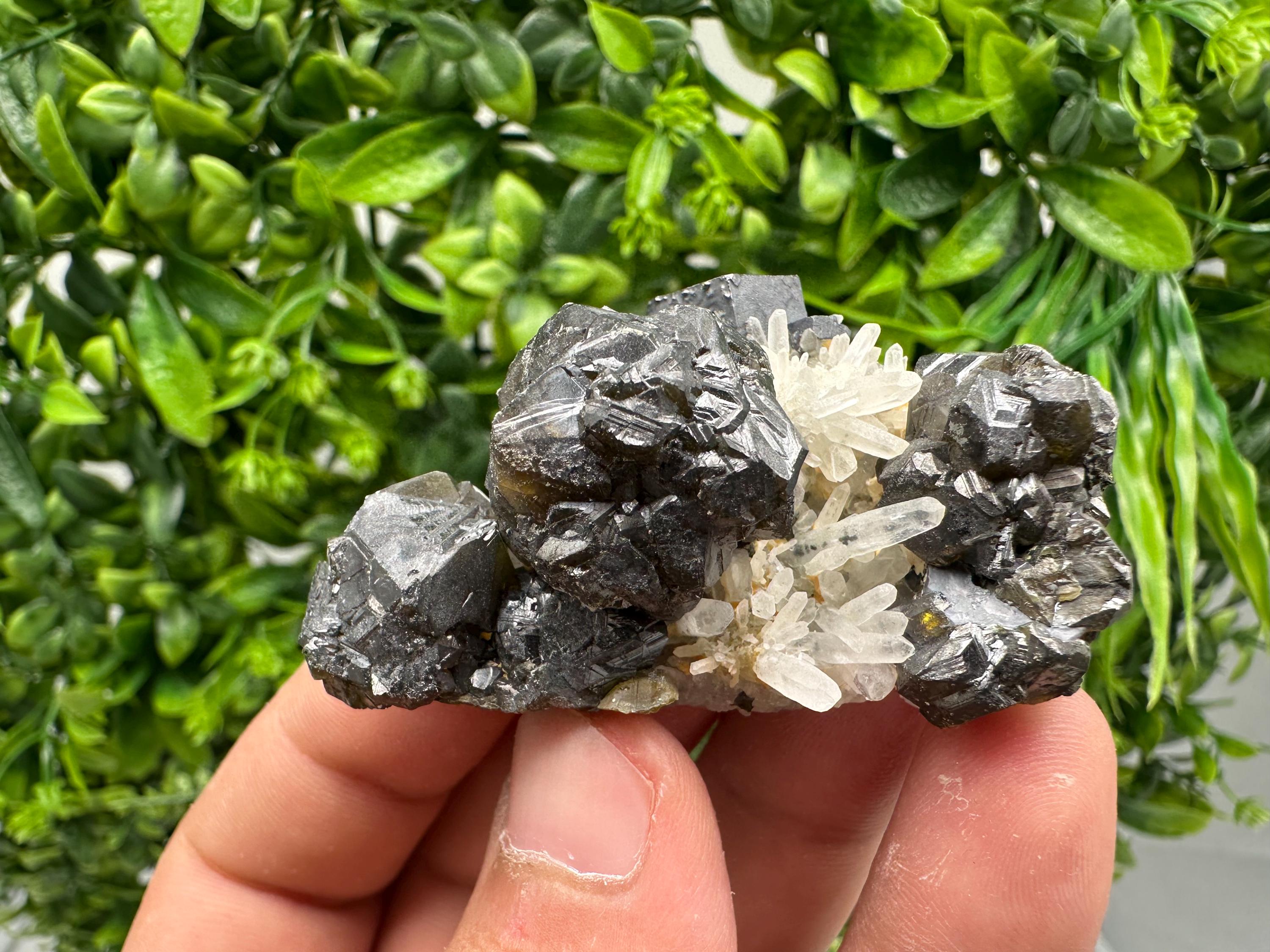 Stunning Sphalerite GEM Cleiopfane rare transparent green Colour natural minerals souvenir crystal gift collection stone 9th September mine