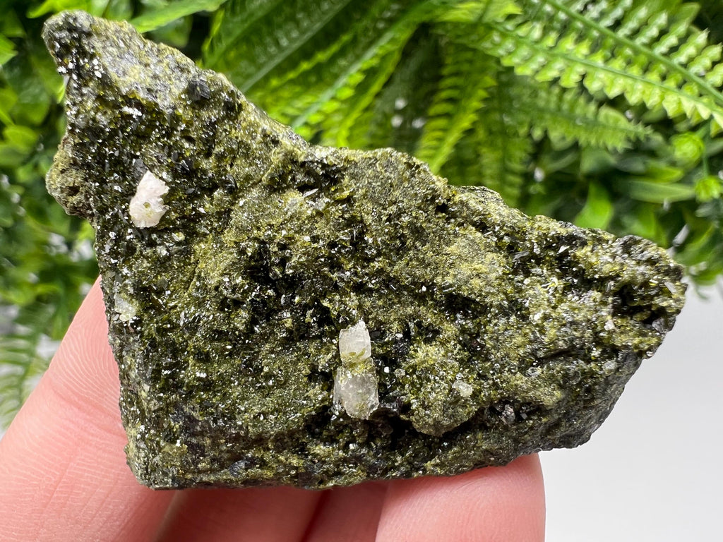 Stunning,Epidote with Quartz from Hakkari Turkey,Rainbow EPIDOTE,Mineral,Collection,Collection’s,GIFT,Epidote Crystal,Epidote from Turkey
