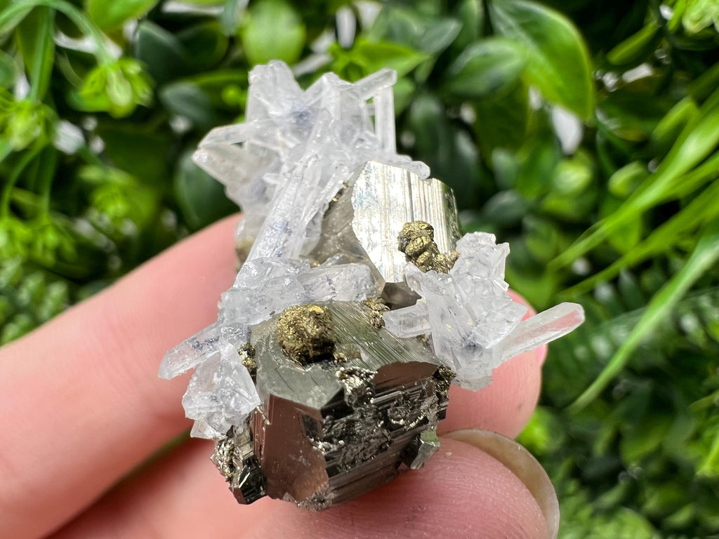 Wonderful Rainbow Pyrite whit Quartz,natural minerals souvenir Crystal,collection stone,rare minerals,home decor,Borieva Bulgaria