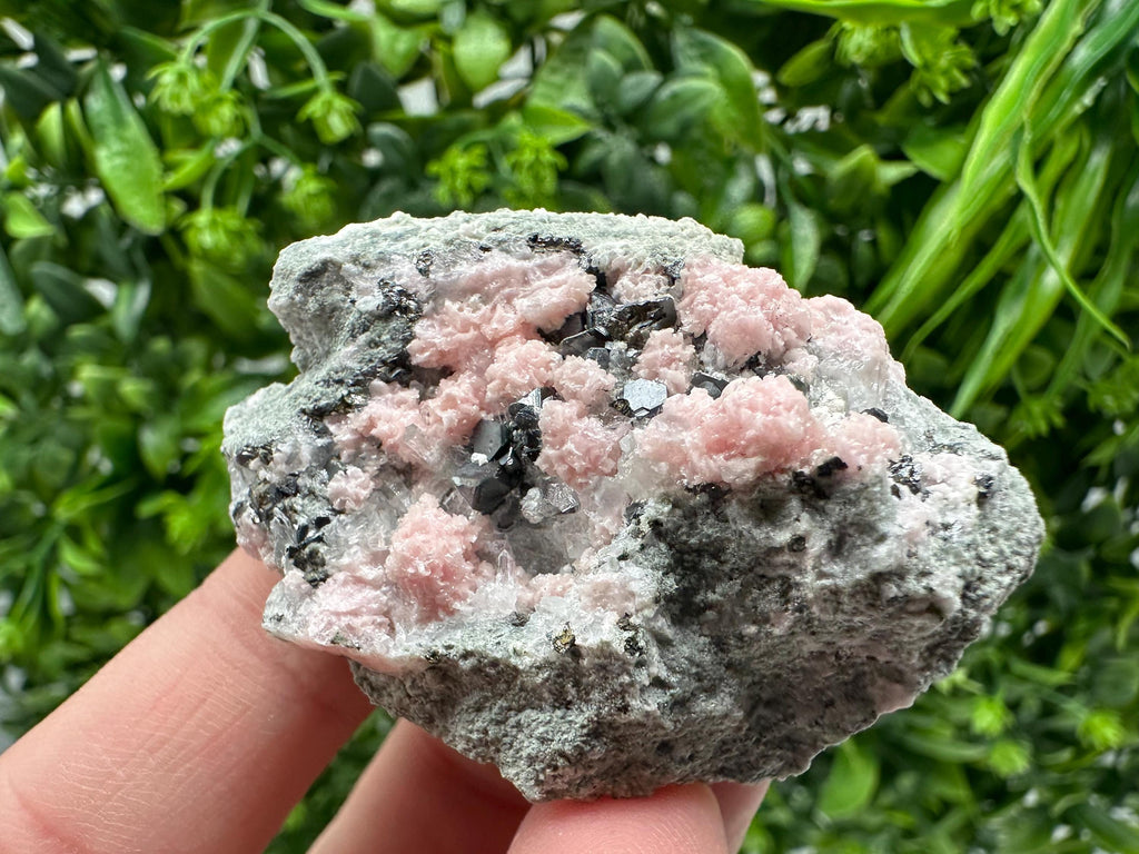 Pink Rhodochrosite Crystal: Starnica Mine, Bulgaria, Home Decor