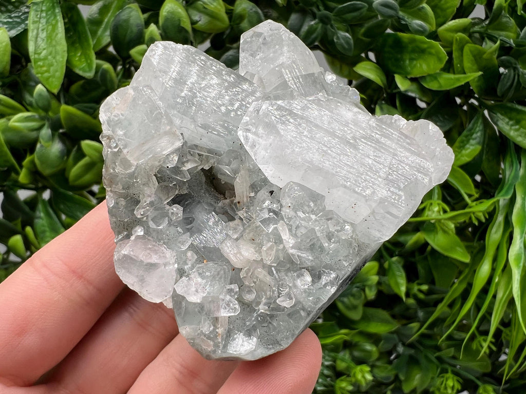 STUNNING Transparent Apophyllite on Chalcedony,natural, collection minerals specimen,India Minerals,Crystal, Stone Mineral Specimens India