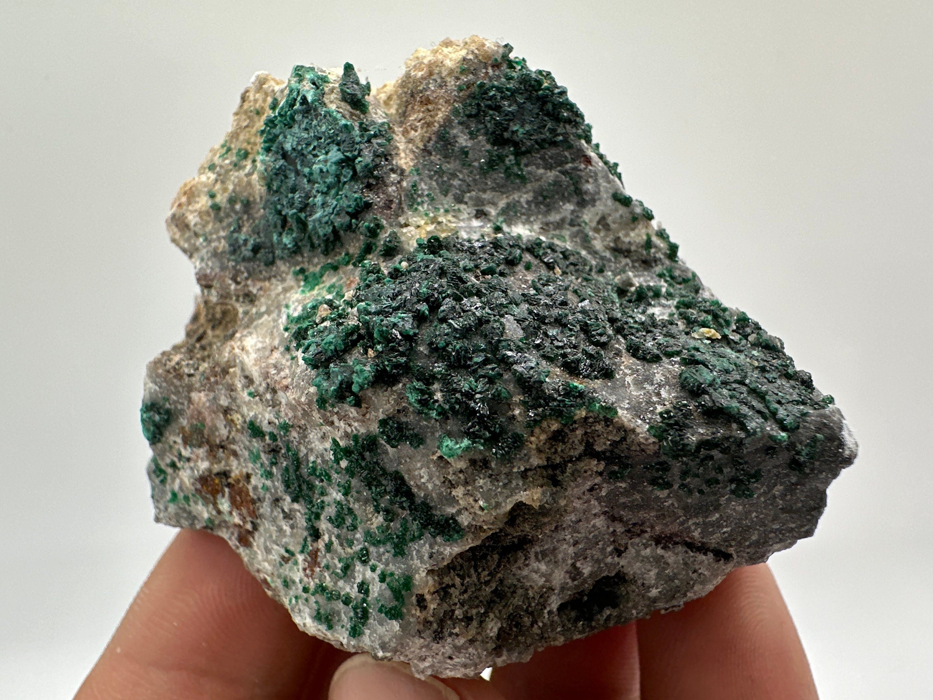 Green Polished Malachite Crystal from Congo, Mineral Specimen (6.5/4.5/4.5cm)