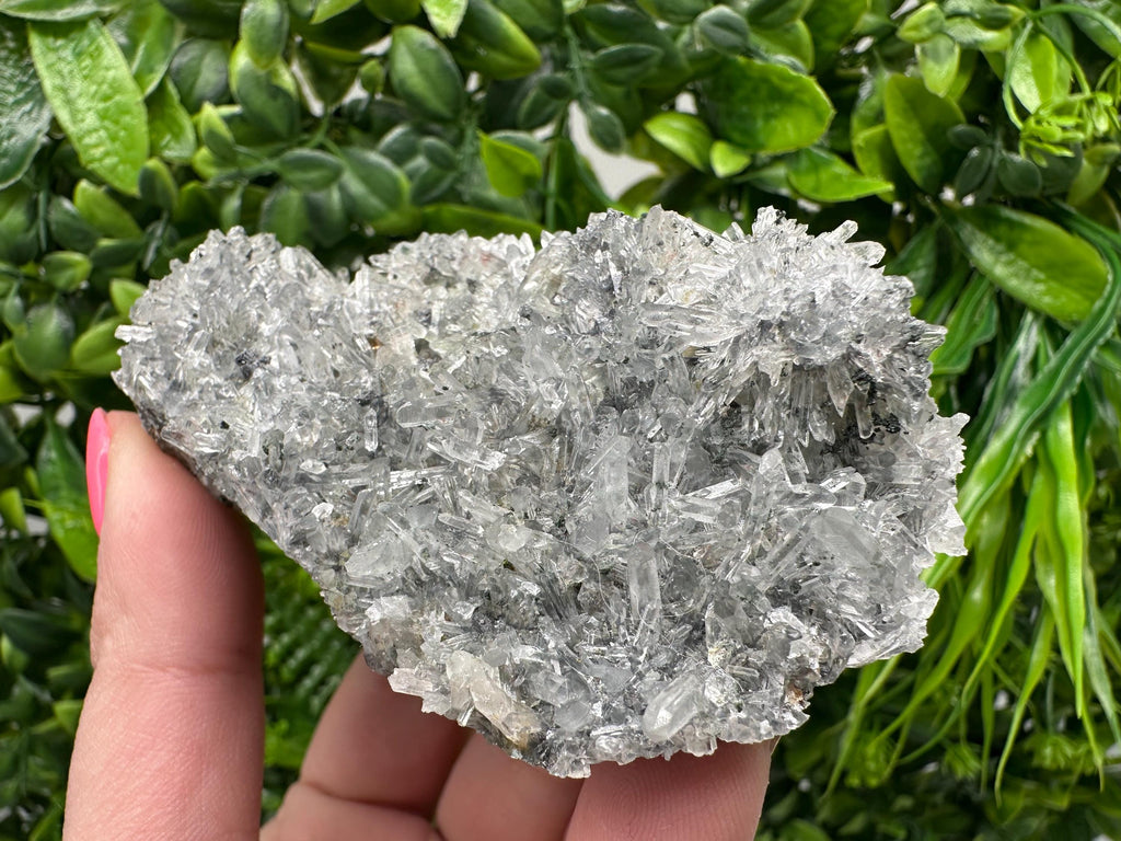 Green Quartz Specimen: Chlorite and Sphalerite Inclusions, Natural Minerals
