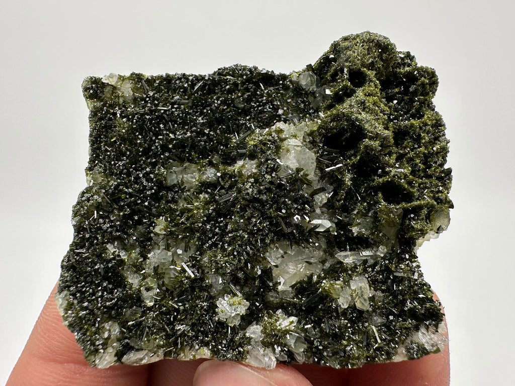 Rare Green Epidote with Quartz Crystals: Eastern Anatolian Decor