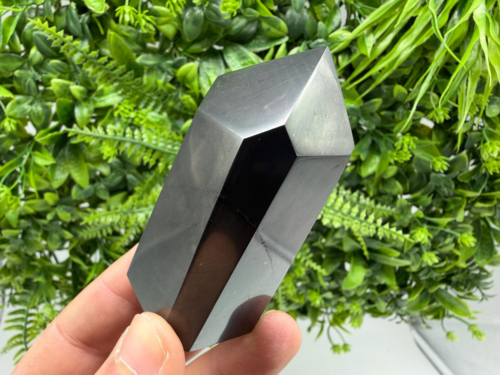 Shungite Tower,free form Shungite point EMF Neutralizer Stone, Crystal Decor, 7cm