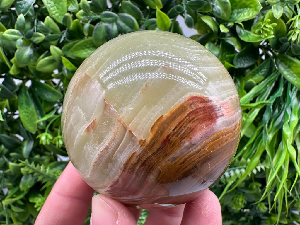 Green Onyx Crystal Sphere: Banded Calcite Healing Stone (5cm)