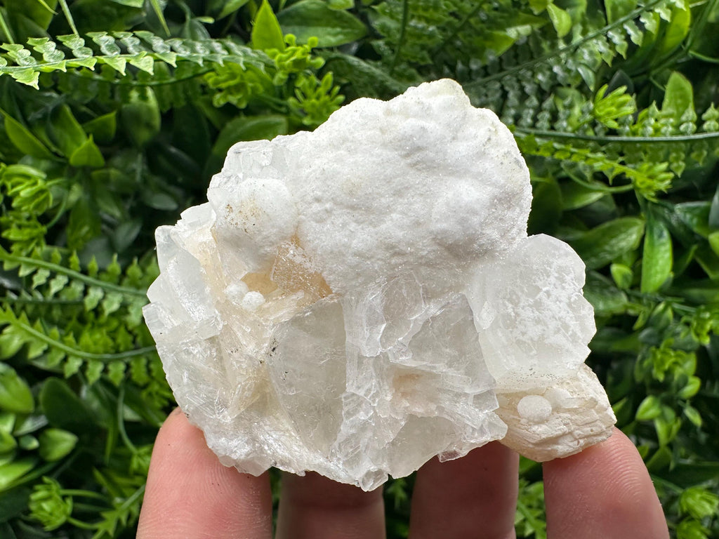 Apophyllite Stilbite on Chalcedony, Natural Crystal Mineral Specimen