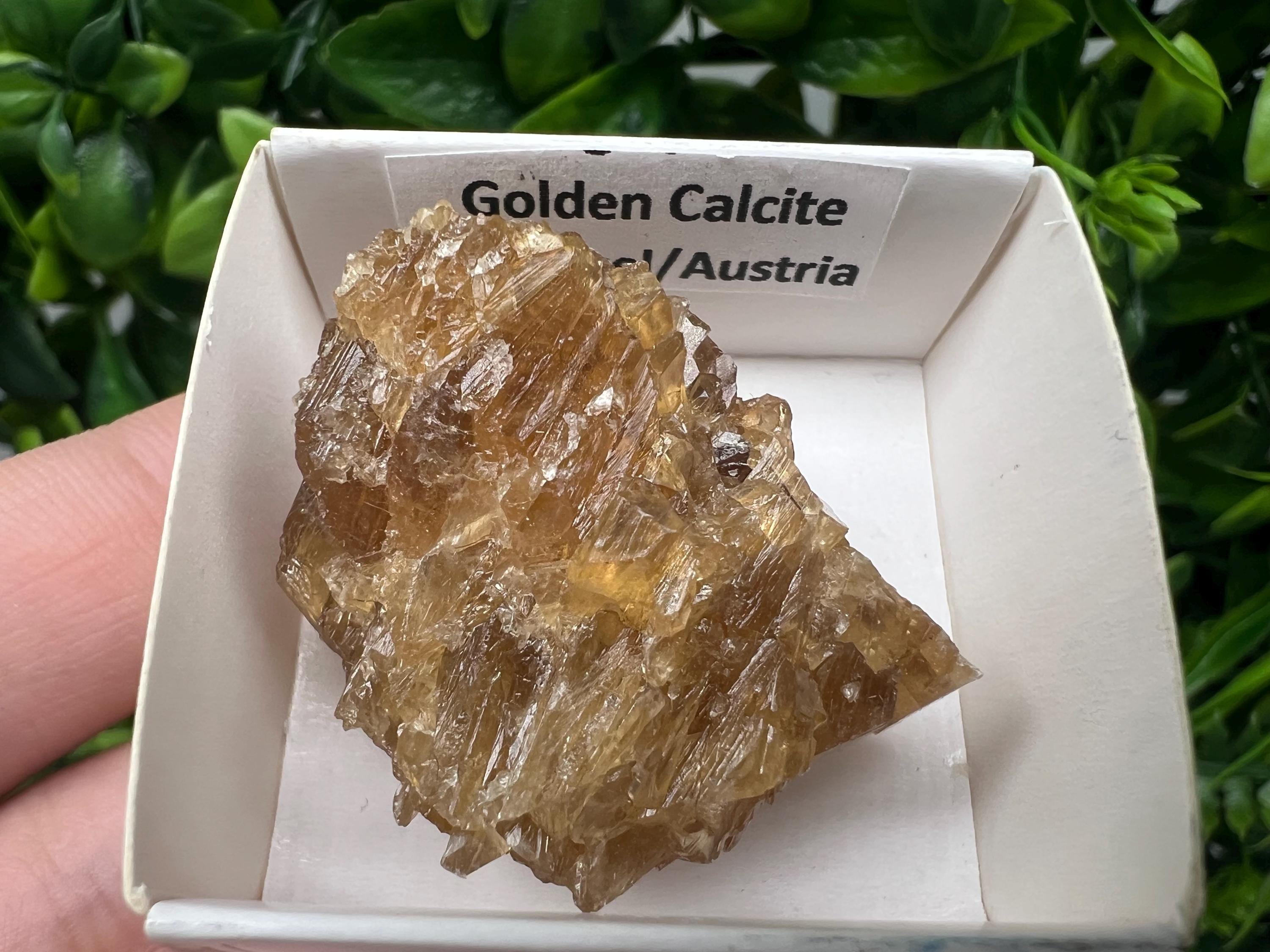 Raw Honey Calcite Stone: Golden Crystal (4/3 cm