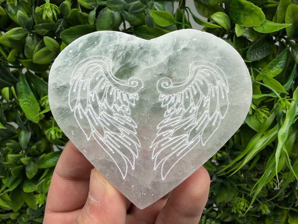 Selenite Heart with Angel Wings Selenite Charging Plate Crystal Charging Dish – Reiki Healing Crystal – Spiritual Altar Decor Angel Energy
