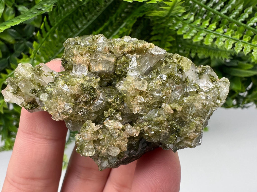 Stunning,Epidote with Quartz from Hakkari Turkey,Rainbow EPIDOTE,Mineral,Collection,Collection’s,GIFT,Epidote Crystal,Epidote from Turkey