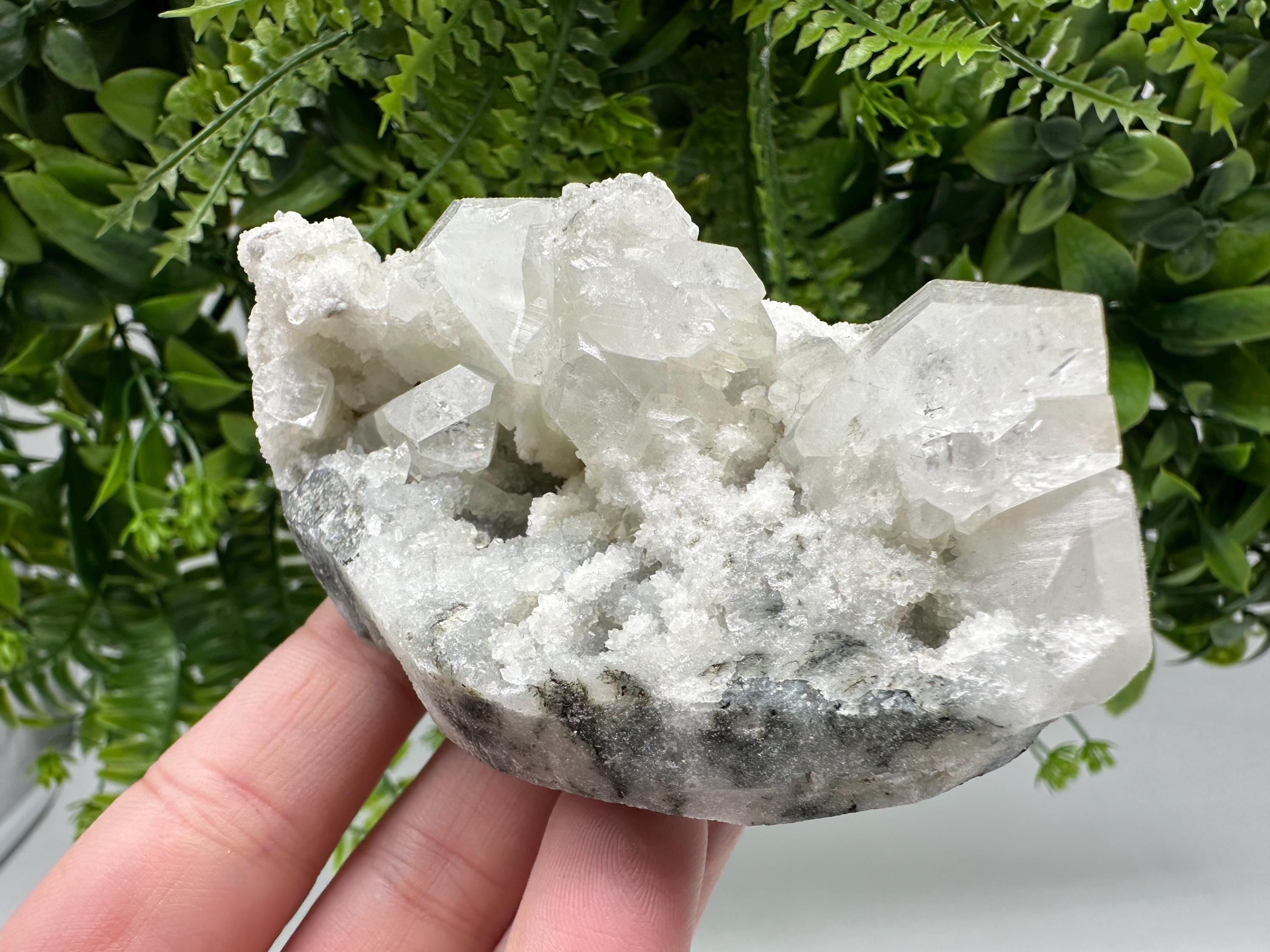 Apophyllite Stilbite Chalcedony Specimen: India Minerals Crystal Collection