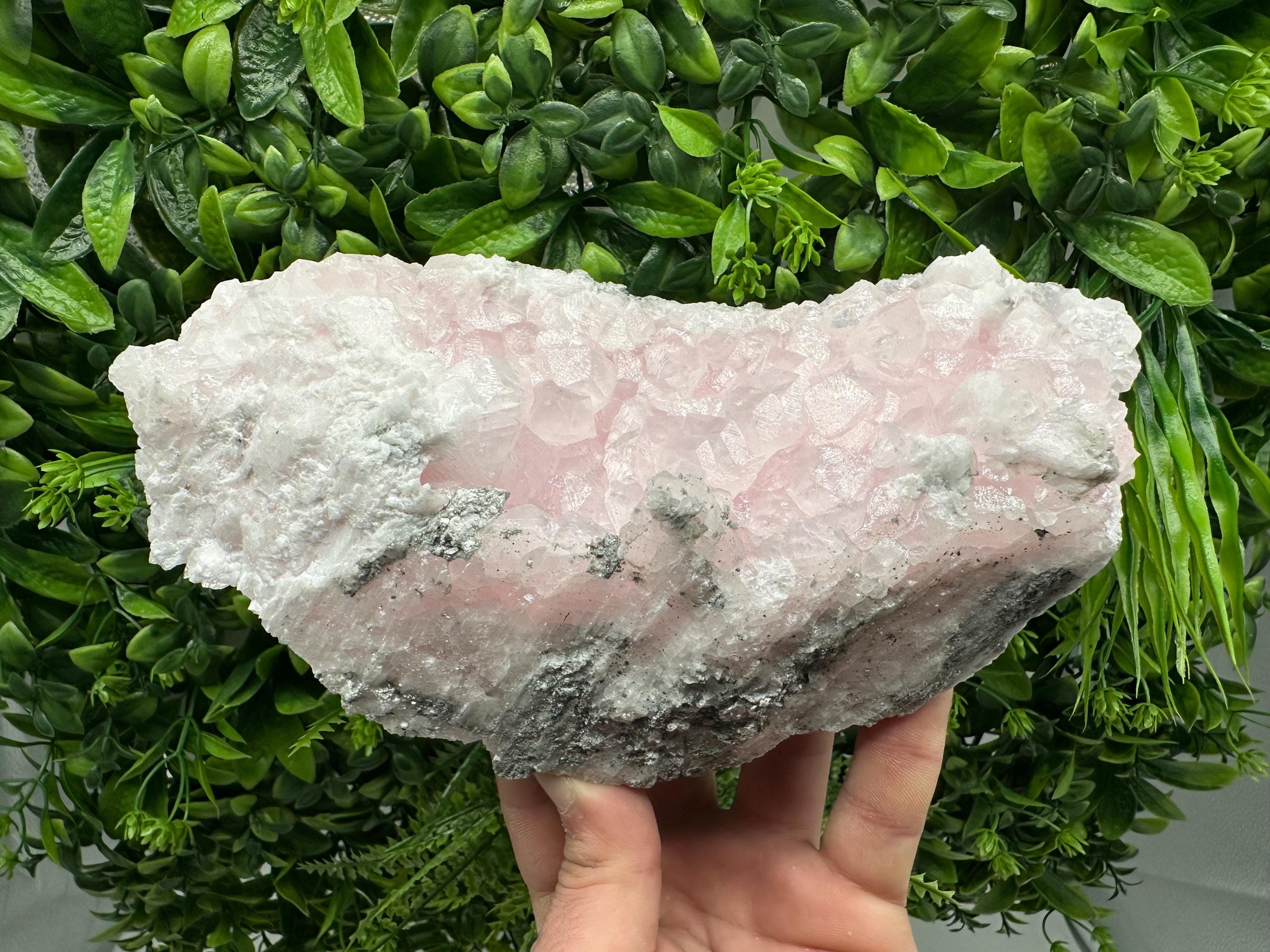 UV Reactive Mangano Calcite Crystal, Androvo Mine Bulgaria