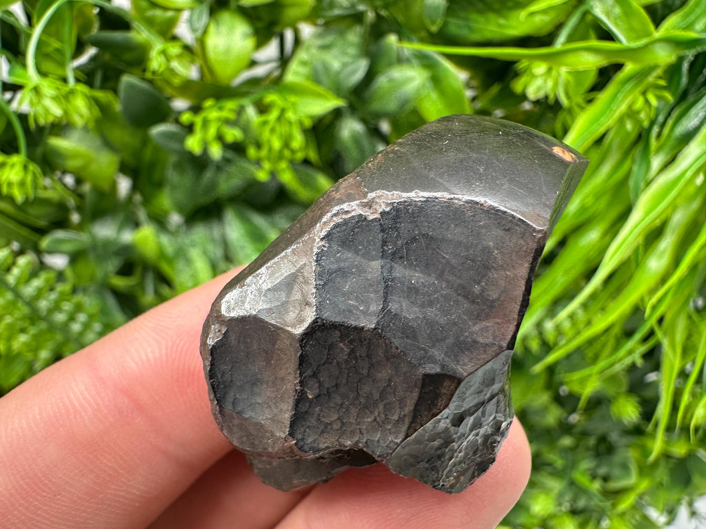 Moroccan Black Botryoidal Hematite Specimen: Chakra Reiki Crystal