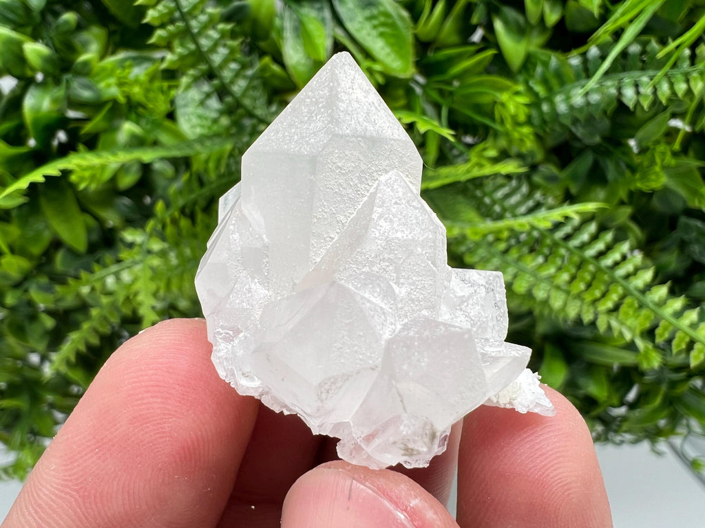Wonderful Transparent Quartz on Chlorite Matrix,From Borieva mine,Madan,Bulgaria,Quartz,Quartz crystal,mineral specimen,collection quartz