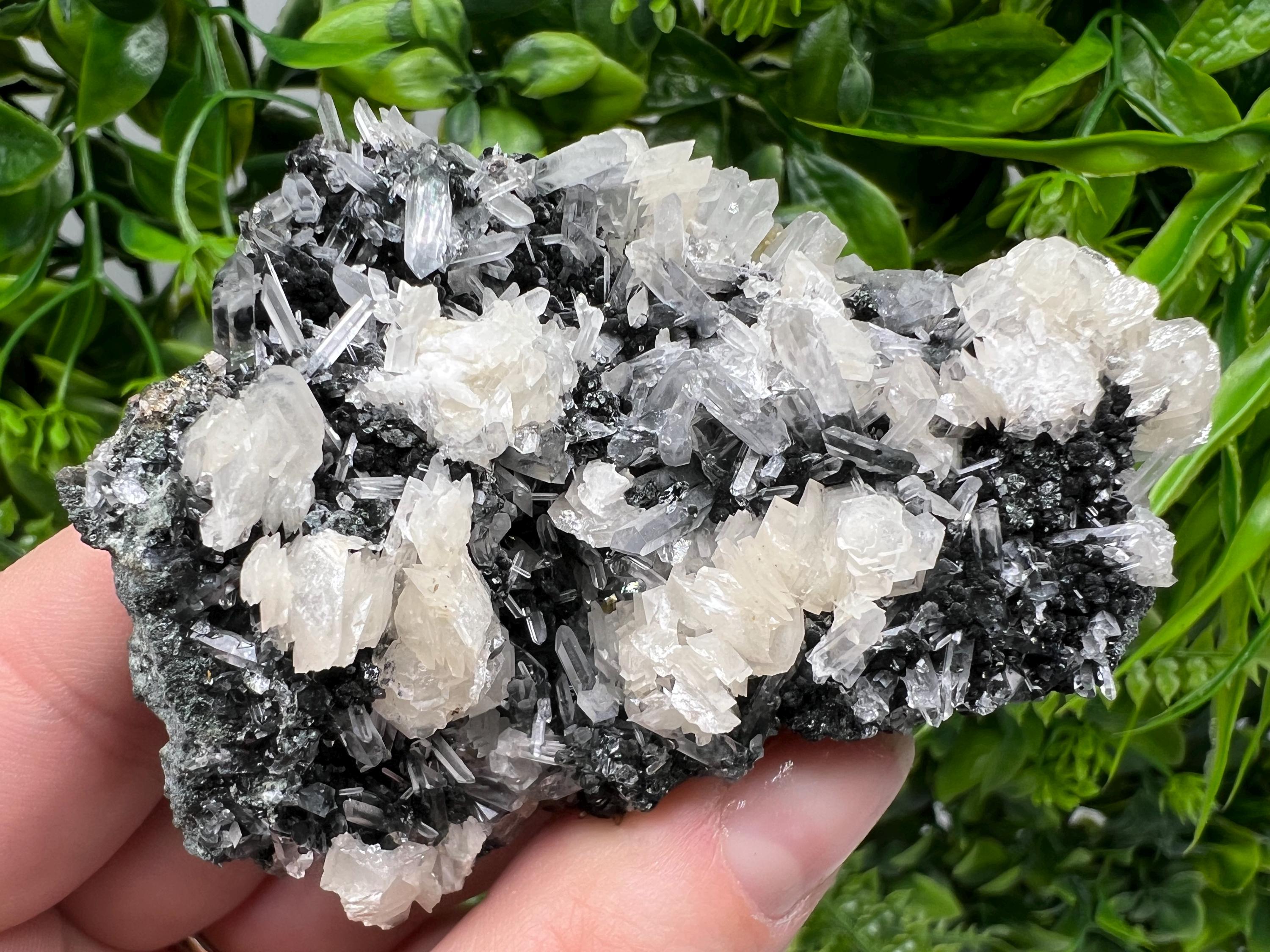 Calcite on Quartz Specimen: Borieva Mine, Madan, Bulgaria
