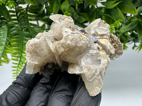 Calcite on Quartz, Chlorite from Borieva Mine, Madan, Bulgaria, mineral specimen, collected crystal, geological minerals, collecting crystal