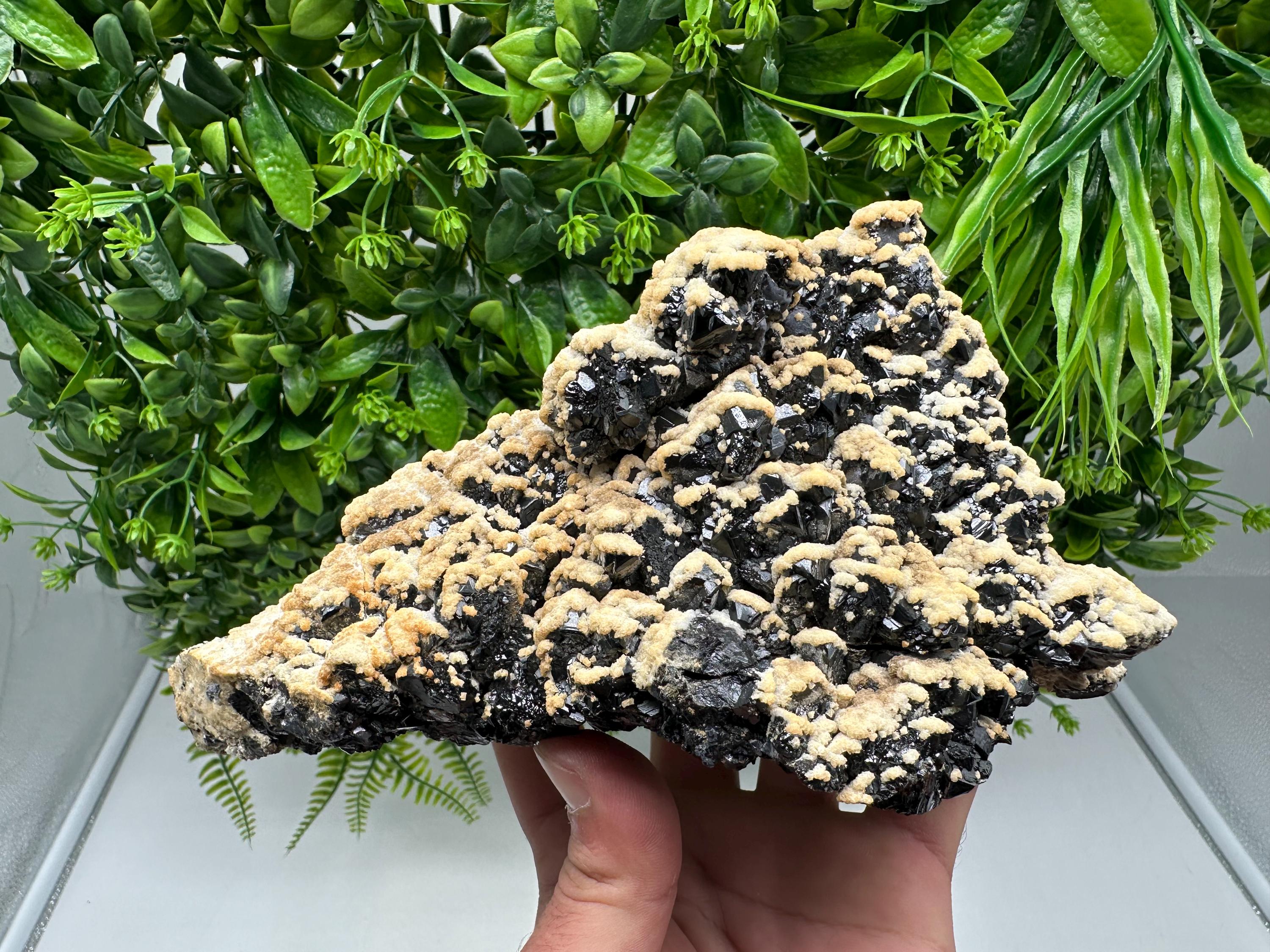 Aesthetic Sphalerite,Dolomite Krushev dol  mine Madan Bulgaria natural minerals souvenir crystal gift home decor stone rock