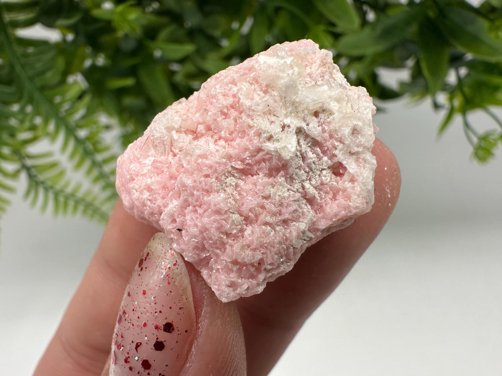 Pink Rhodochrosite Crystal: Starnica Mine, Bulgaria, Home Decor