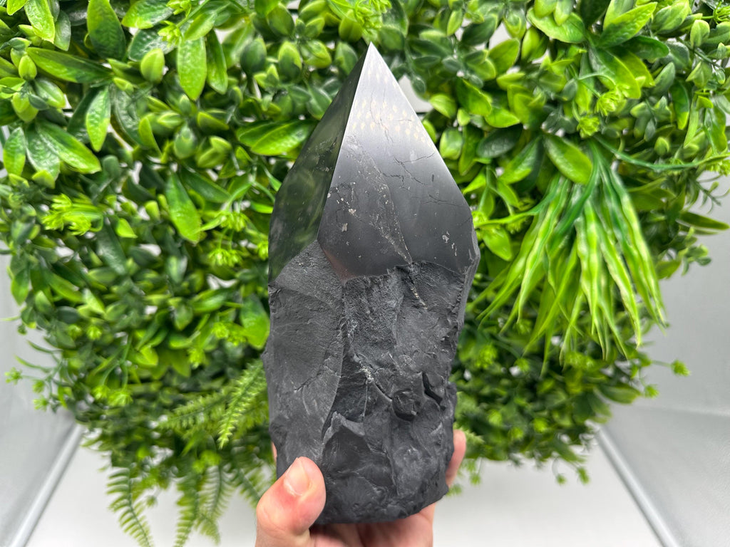 Large Shungite EMF Neutralizer Tower: Crystal Energy Protection Decor (20cm, 1500g)