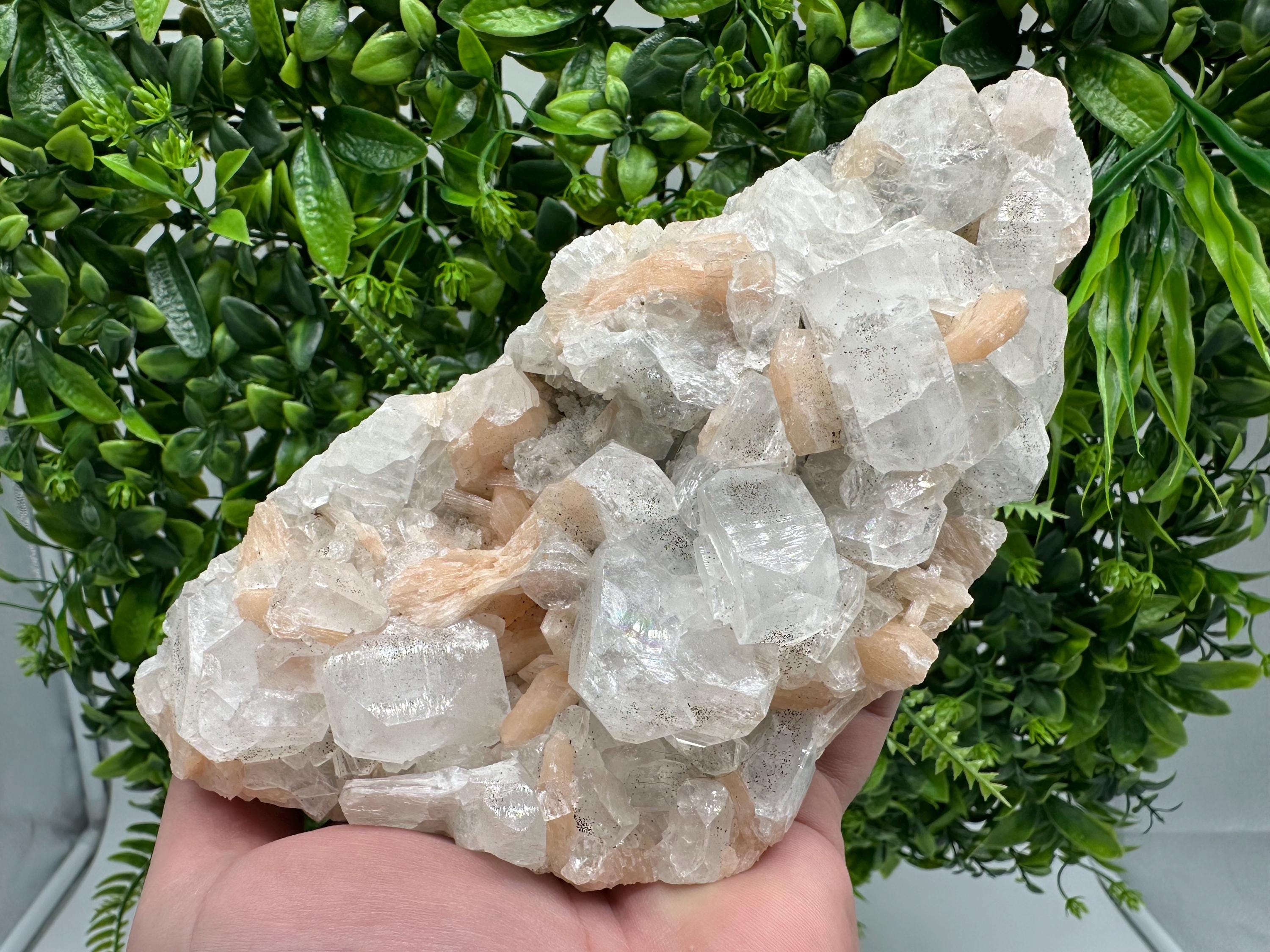 STUNNING Apophyllite,Stilbite,on CHALCEDONY,natural,collection minerals specimen,India ,Mineral,Crystal,Stone Mineral Specimen India Crystal