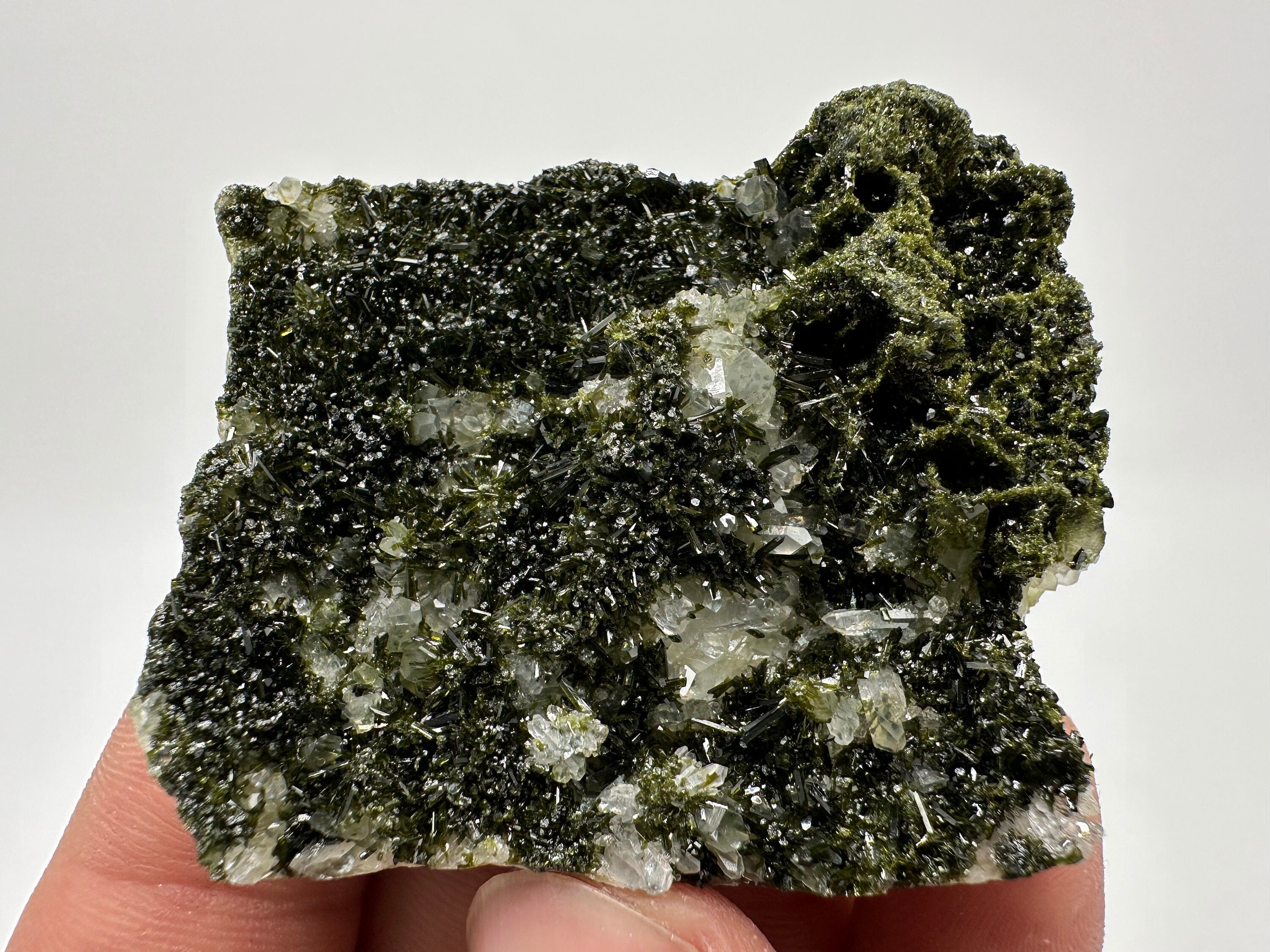 Rare Green Epidote with Quartz Crystals: Eastern Anatolian Decor