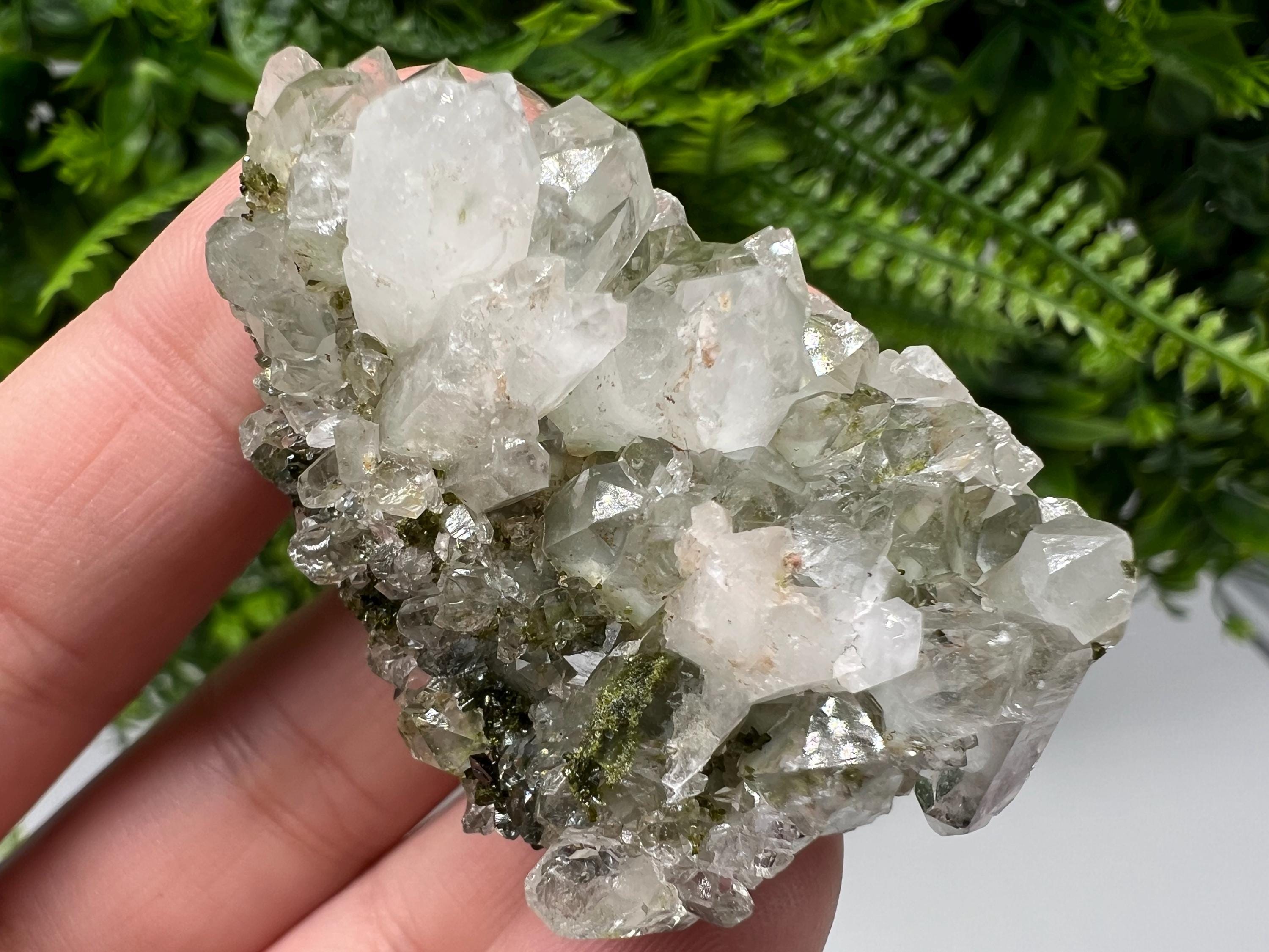 Stunning,Epidote with Quartz from Hakkari Turkey,Rainbow EPIDOTE,Mineral,Collection,Collection’s,GIFT,Epidote Crystal,Epidote from Turkey