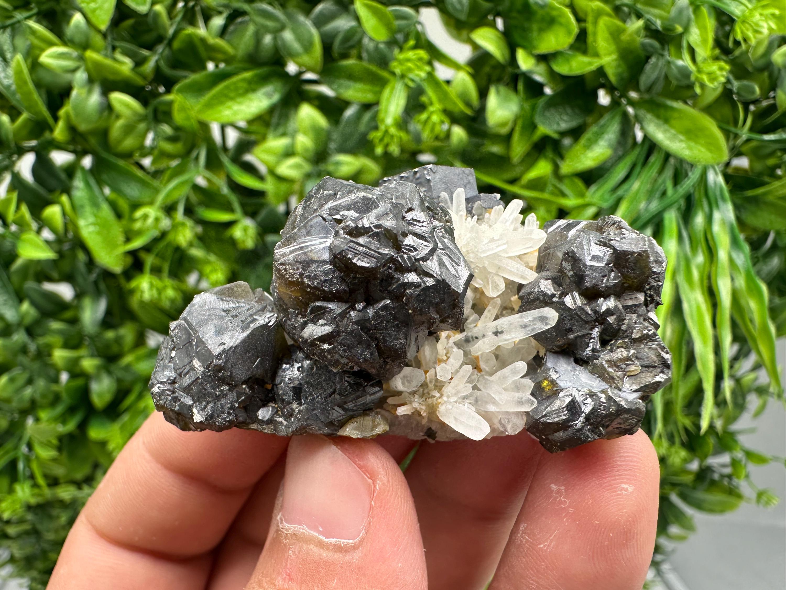 Stunning Sphalerite GEM Cleiopfane rare transparent green Colour natural minerals souvenir crystal gift collection stone 9th September mine
