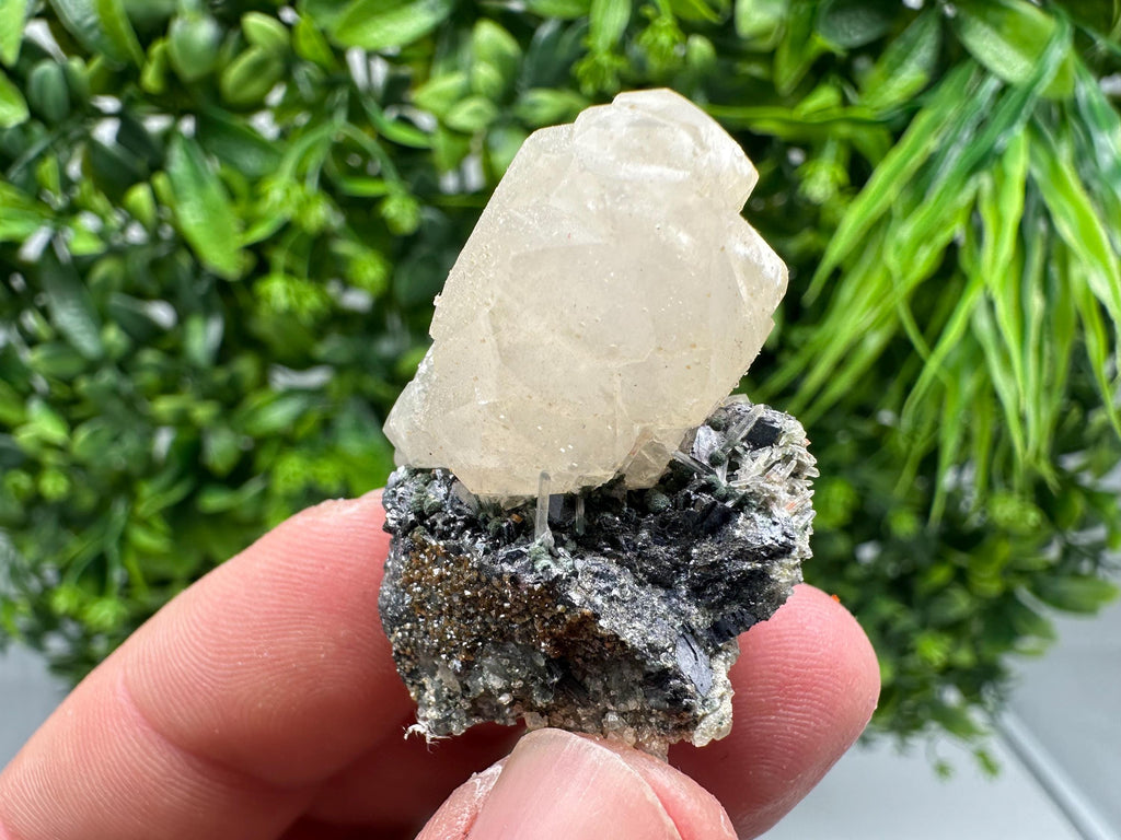 Wonderful Calcite on Quartz white Sphalerite, from Borieva mine,Bulgaria,natural,collection mineral specimen,Home decor crystal,gift,healing
