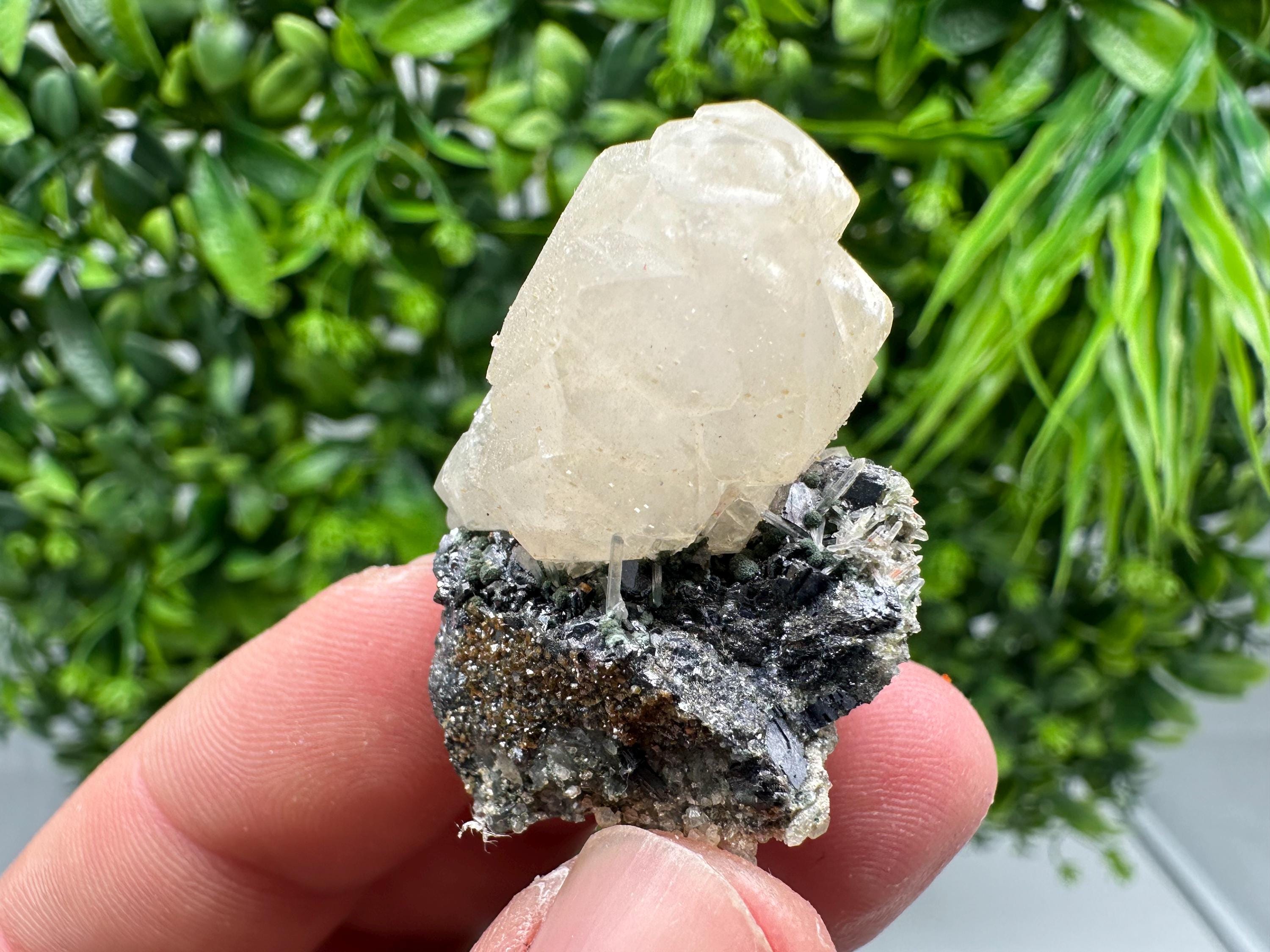 Wonderful Calcite on Quartz white Sphalerite, from Borieva mine,Bulgaria,natural,collection mineral specimen,Home decor crystal,gift,healing