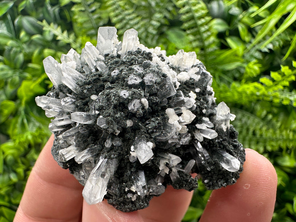 Quartz with Calcite and Chlorite: Borieva Mine, Bulgaria