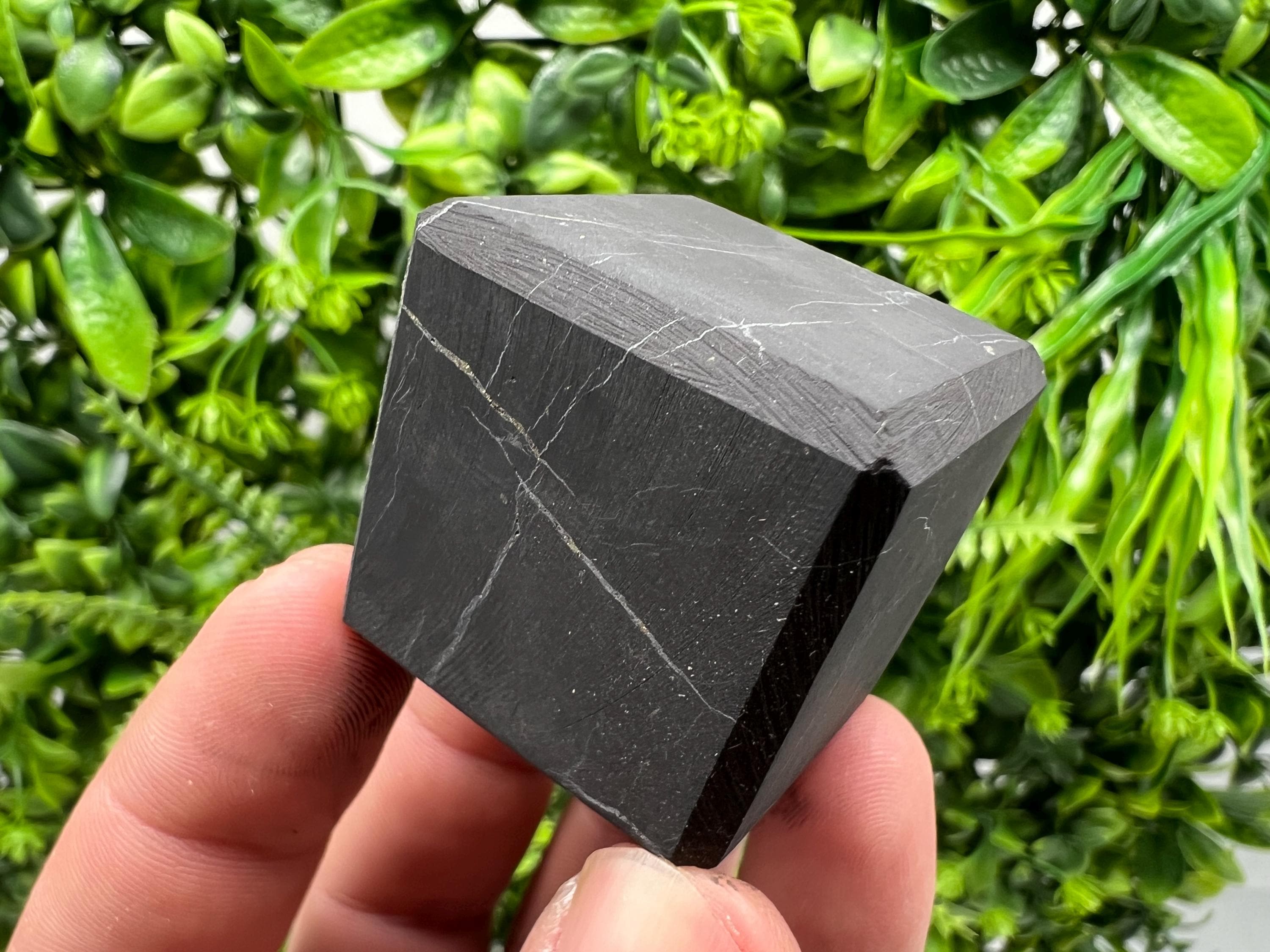 Shungite Crystal Cube (3cm): EMF & 5G Protection, Healing Stone