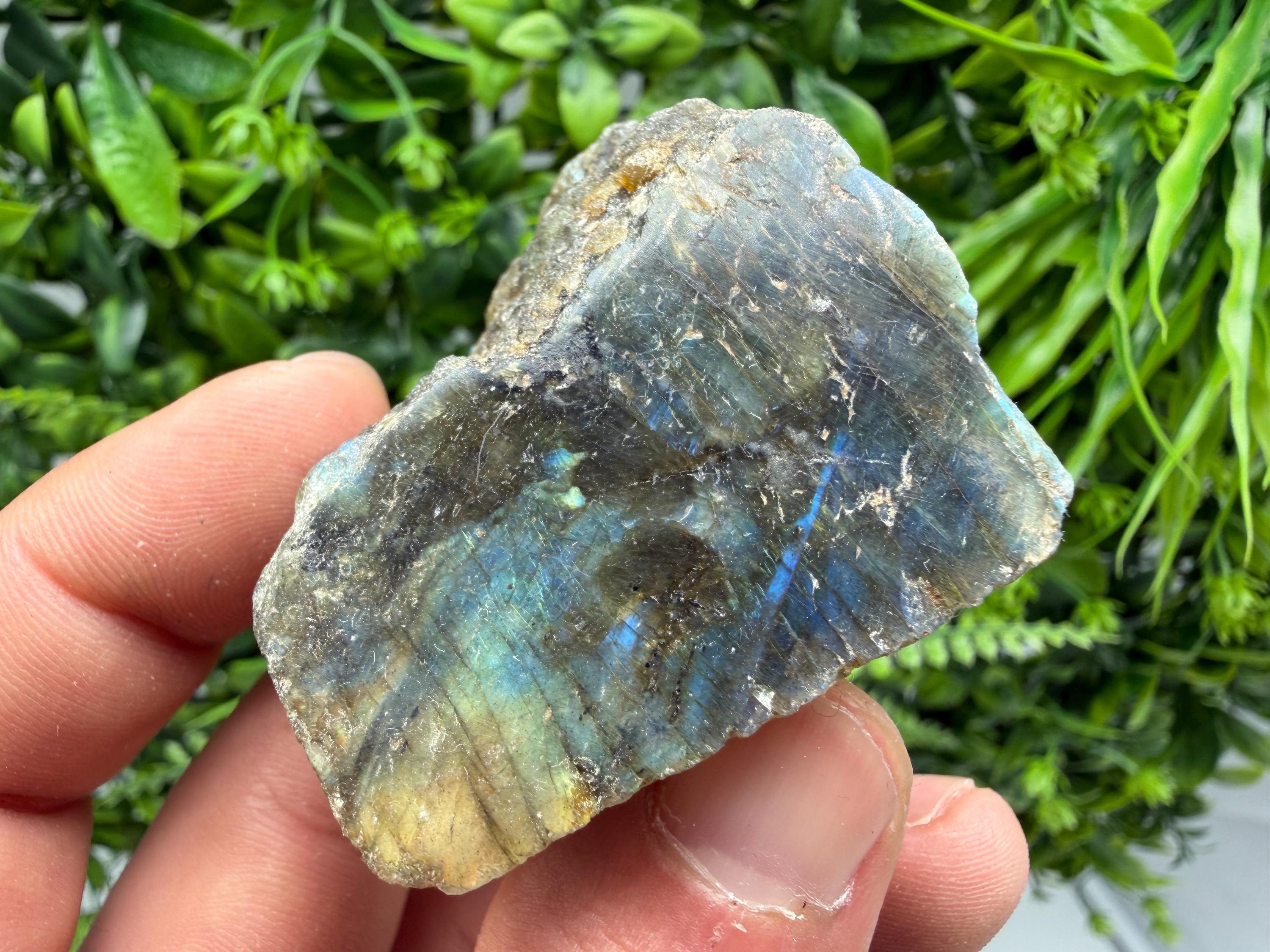 Polished Labradorite Slab: Multifire Crystal Decor
