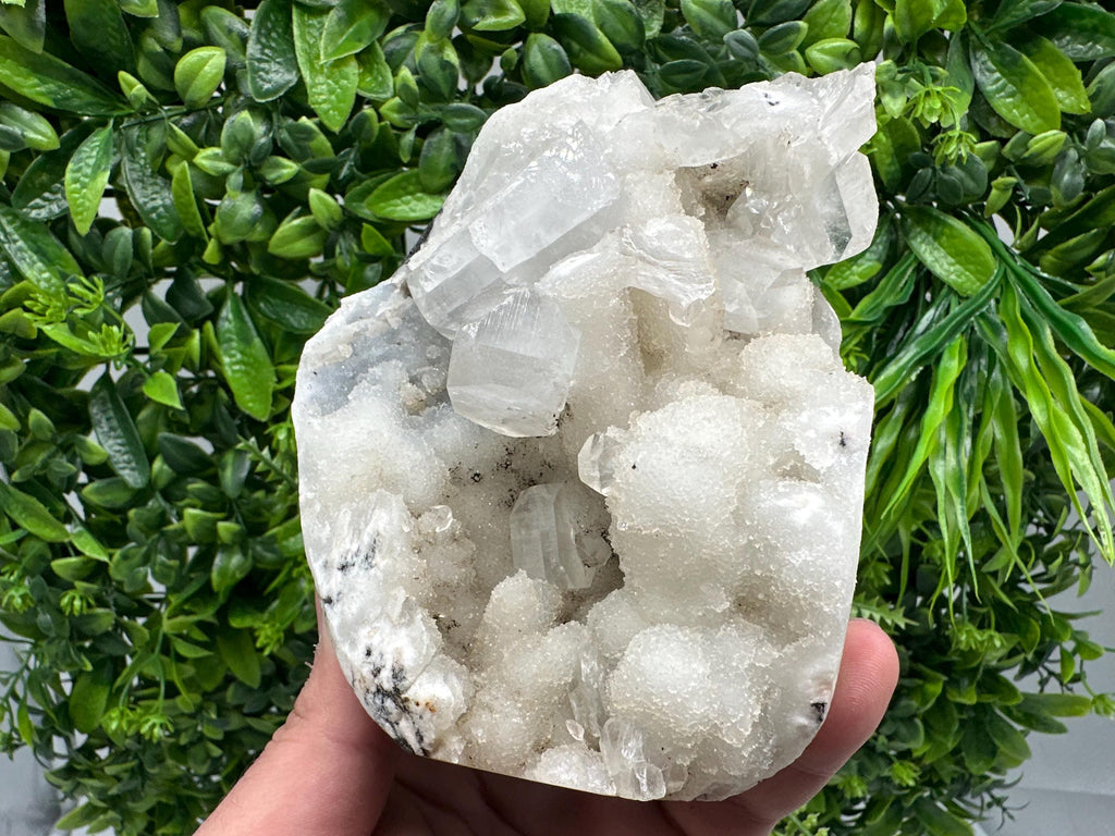 STUNNING Transparent Apophyllite on Chalcedony,natural, collection minerals specimen,India Minerals,Crystal, Stone Mineral Specimens India