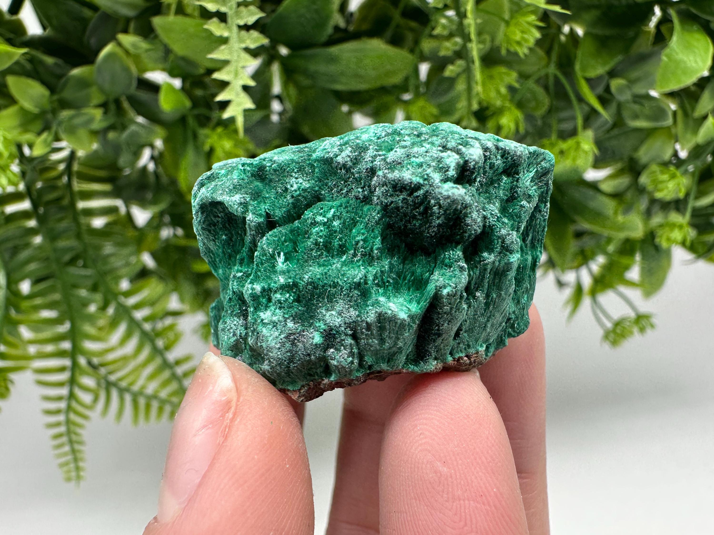 Polished Malachite Crystal from Congo, Natural Green Specimen, Chakra Stone