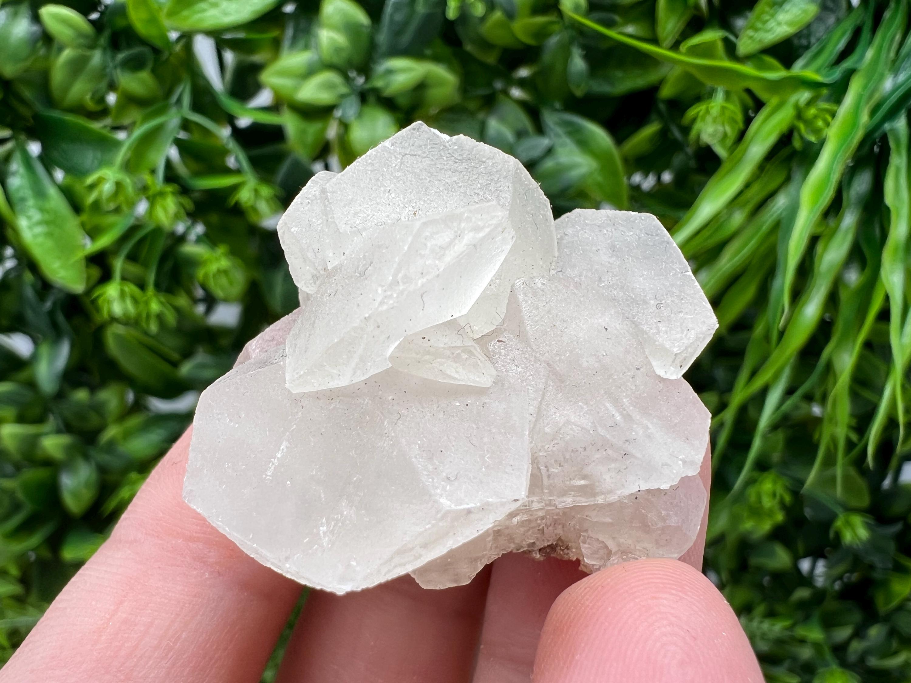 Wonderful Calcite on Chalcedony from Borieva mine,Madan,Bulgaria,natural,collectible mineral specimen,home decor stone,gift minerals,crystal