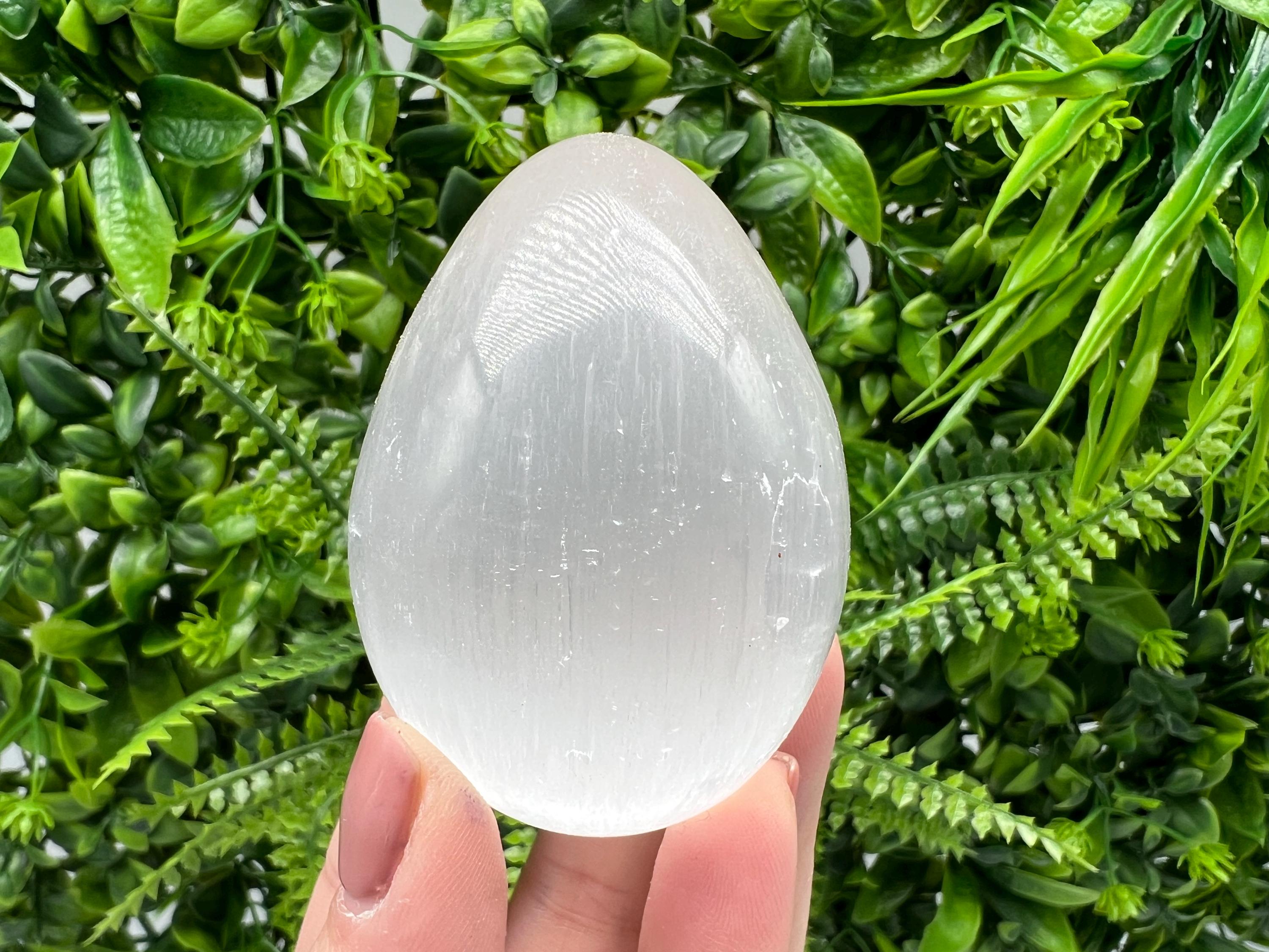 Selenite Crystal Egg: Home Decor, Crystal Healing (5/7cm)