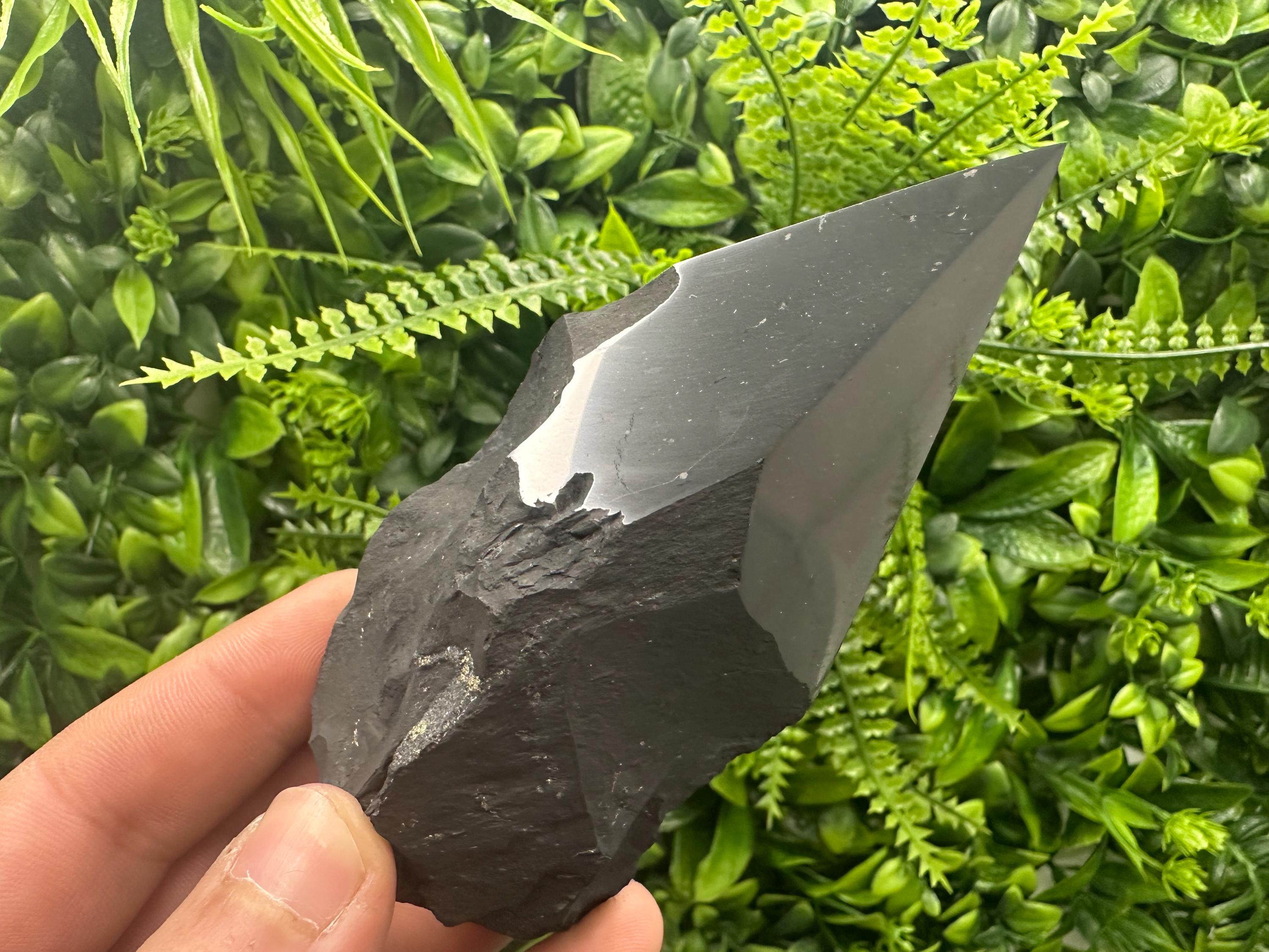 10cm Polished Shungite Crystal: EMF Protection Stone