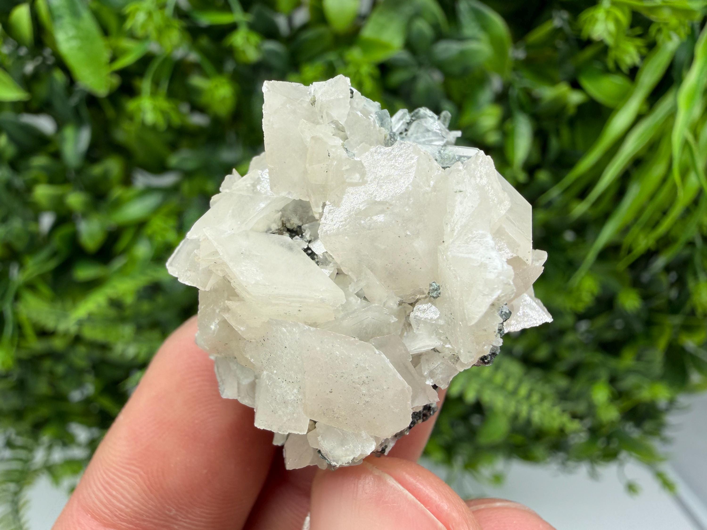 Wonderful Calcite,Quartz on Chlorite matrix,from Borieva mine,Madan,Bulgaria,natural collection mineral specimen,rare crystal,home decor